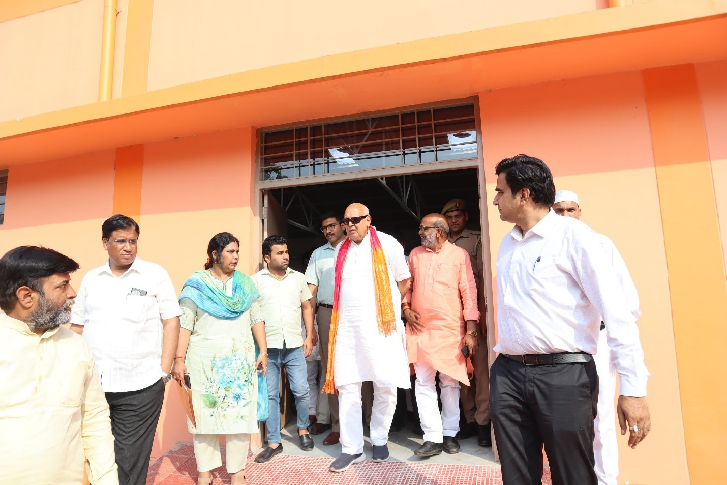 कृषि मंत्री ने किया कृषि विज्ञान केन्द्र और फल एवं सब्जी उत्कृष्टता केन्द्र का किया निरीक्षण