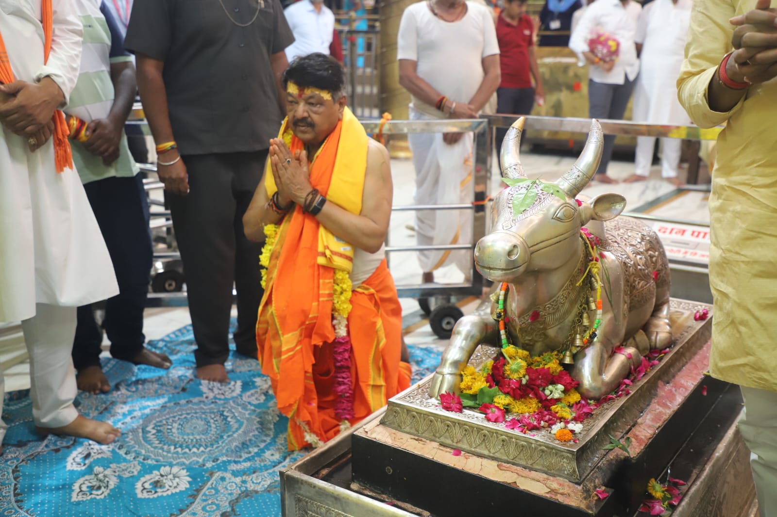 Minister Kailash Vijayvargiya arrived to thank Mahakal