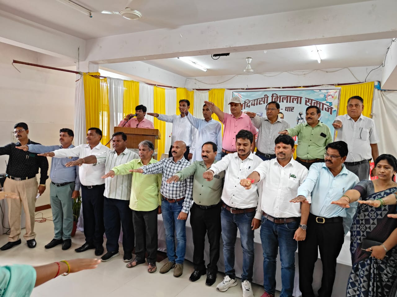 भिलाला आदिवासी समाज के जिला अध्यक्ष बने डॉ. मुवेल