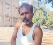 Police personnel beat up farmer in Bahoriband police station area