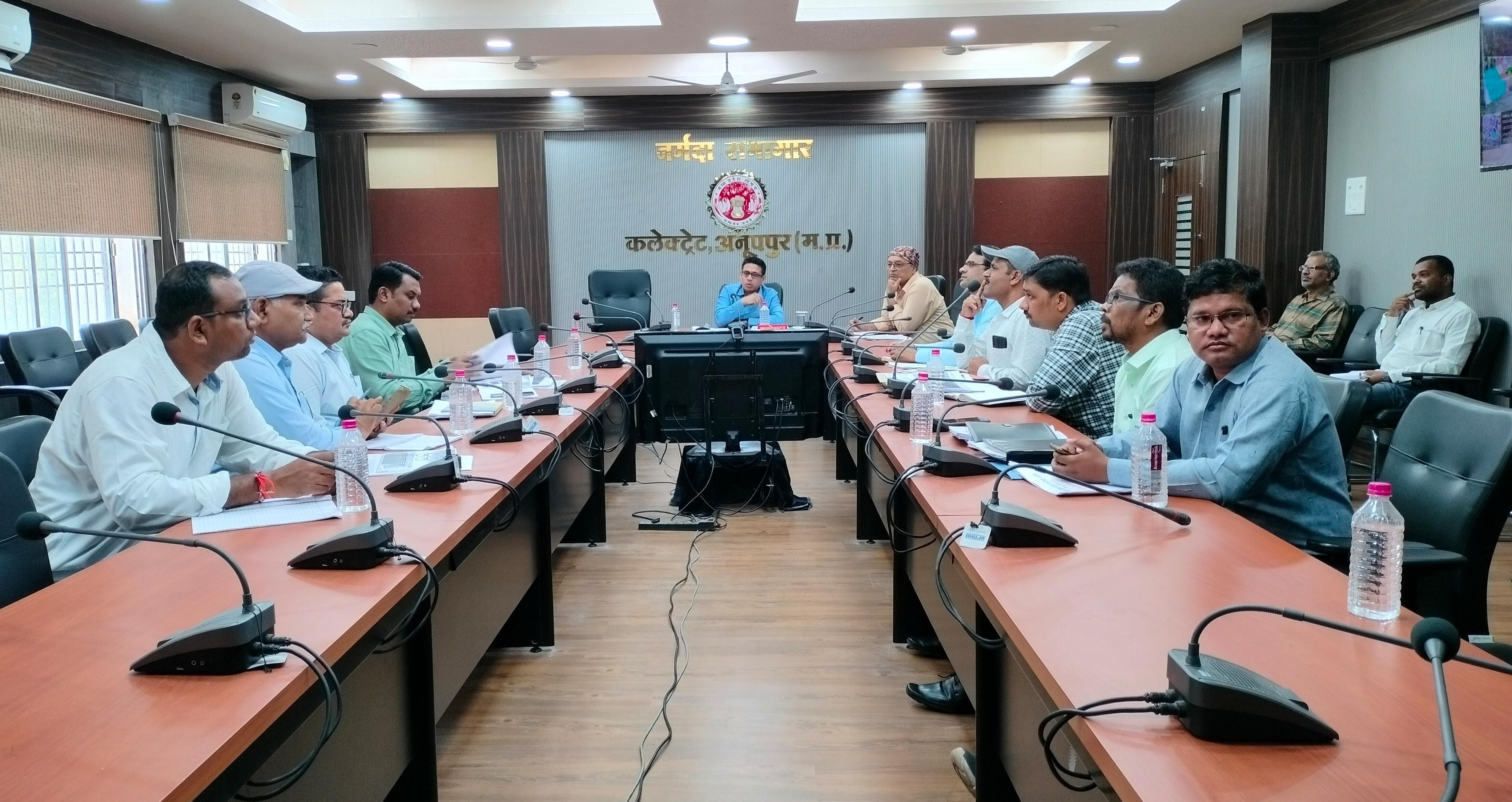 There should be better cleanliness and hygiene in the cities before Deepotsav - Collector