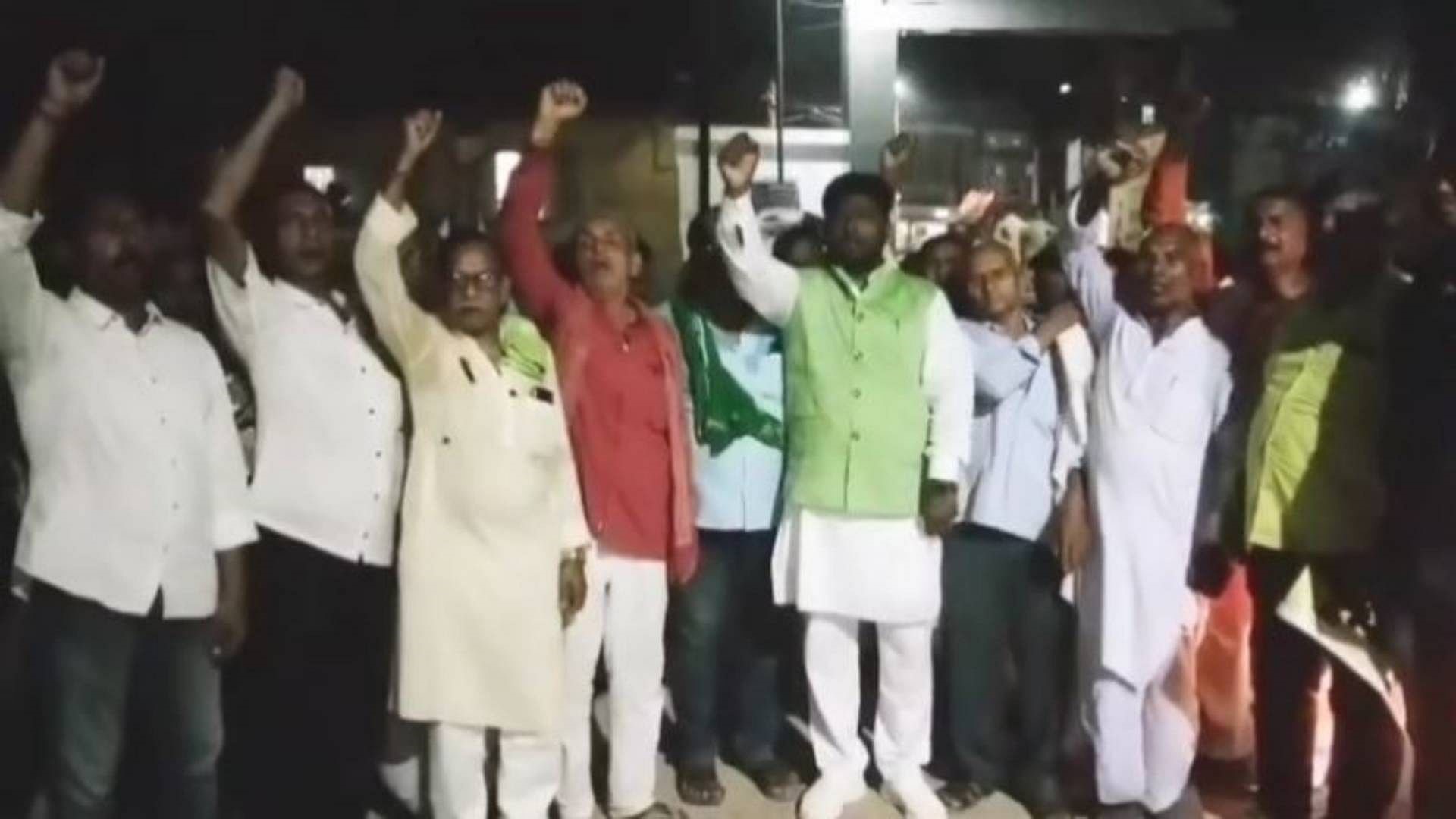 RJD के कैंडल मार्च में नेता जी ने लगाए 'पाकिस्तान जिंदाबाद' के नारे