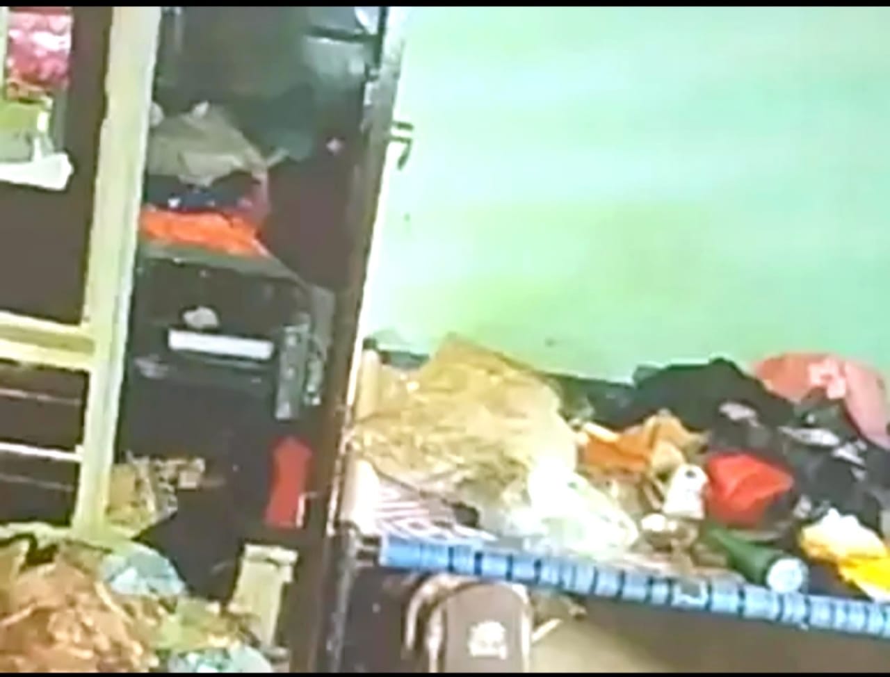 सहारनपुर के देवबंद में घर में हुई चोरी, सहन में सो रहे थे घर वाले  