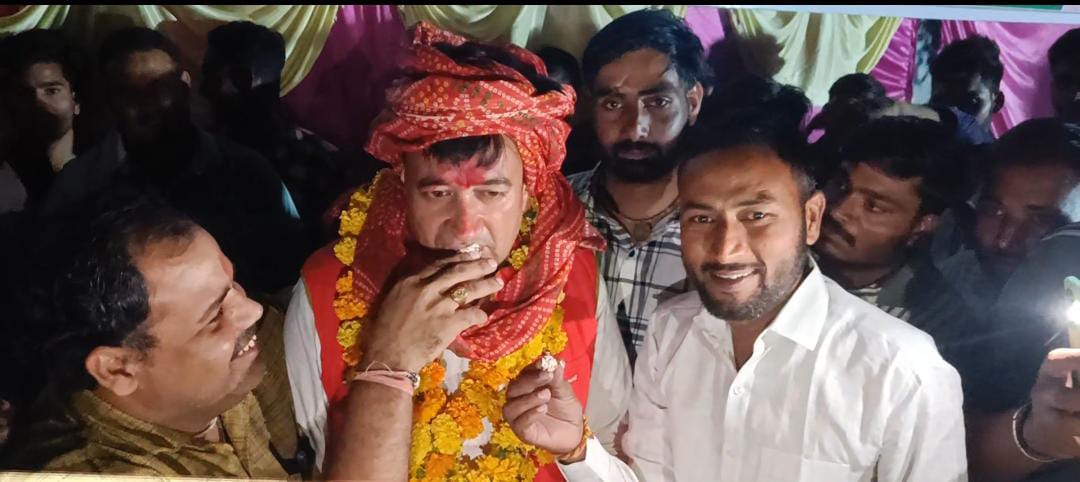 Congress leader Chaudhary's 44th birthday was celebrated with great pomp by his enthusiastic supporters, party workers and close friends