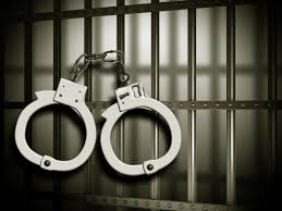 जीरो माइल पुलिस ने गुप्त सूचना पर एक युवक को गिरफ्तार किया