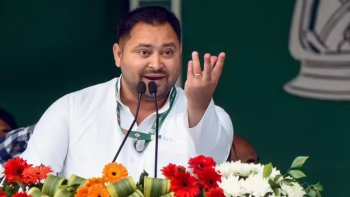 श्याम रजक के इस्तीफा पर आया तेजस्वी यादव का रिएक्शन
