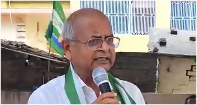 लोक अभियोजक ने तोड़ा कानून