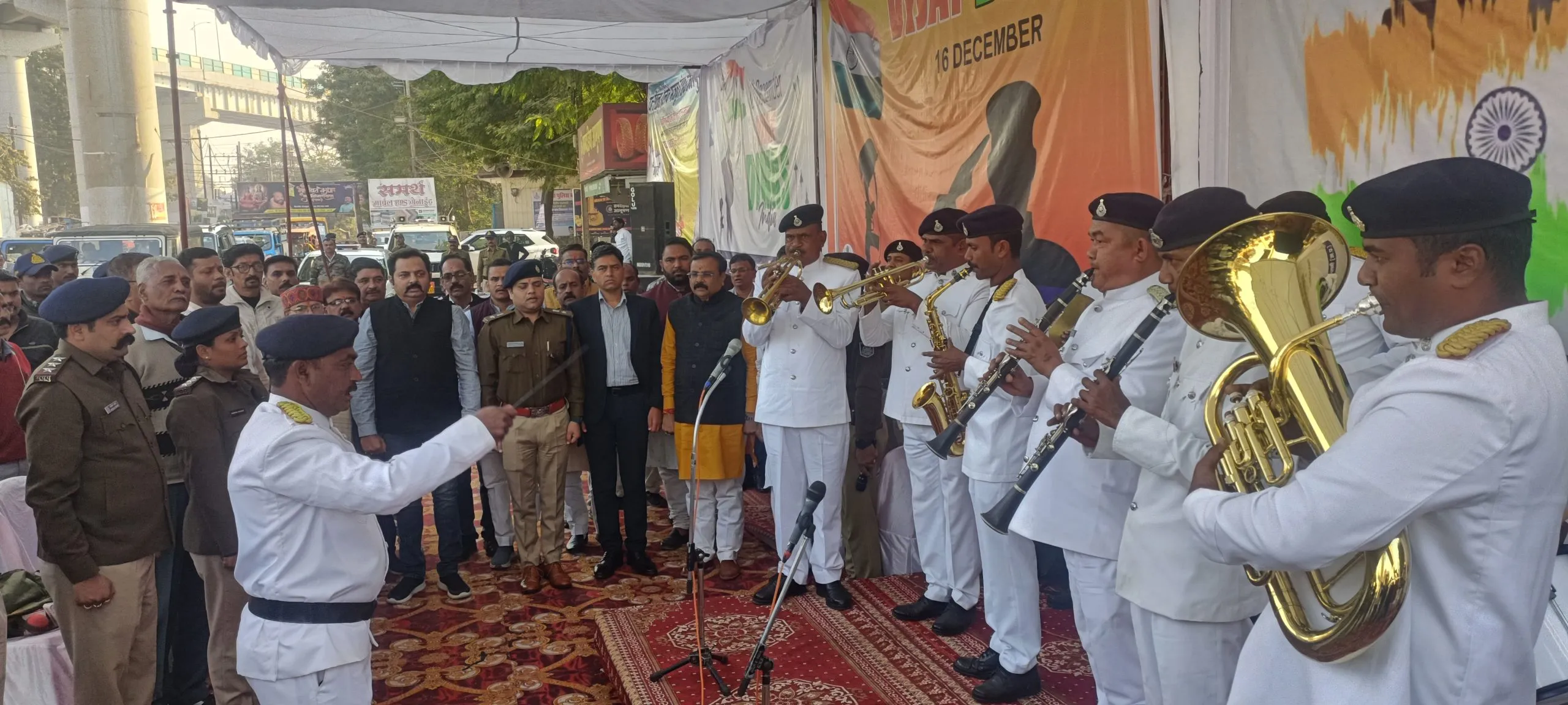 कटनी में मनाया गया विजय दिवस, बजी देश भक्ति क़ी धुन