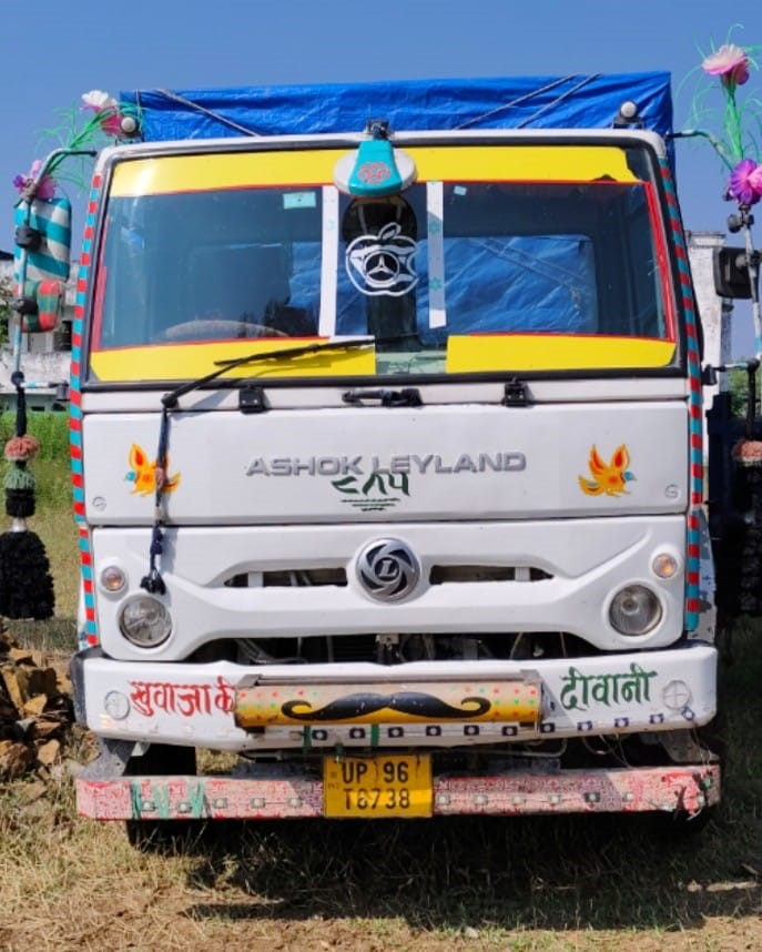 अवैध पशु परिवहन कर रहे तस्कर पकडाये