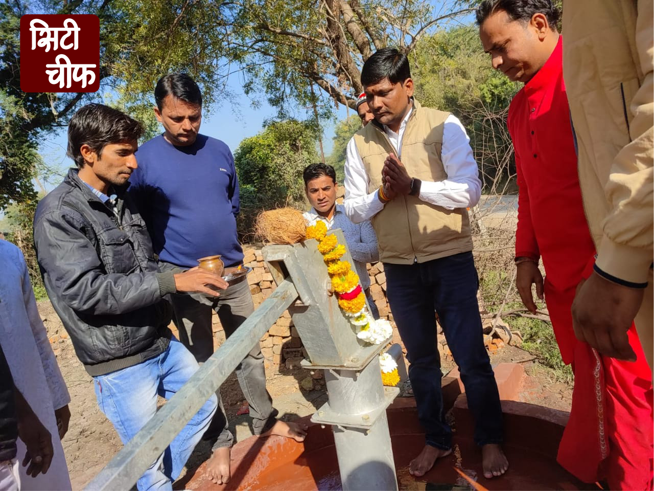 शाजापुर में किया हैंडपंप का शुभारंभ