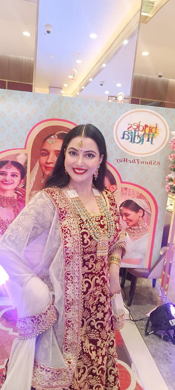 Ramp walk in New Bridal Jewelery Showroom of Indore