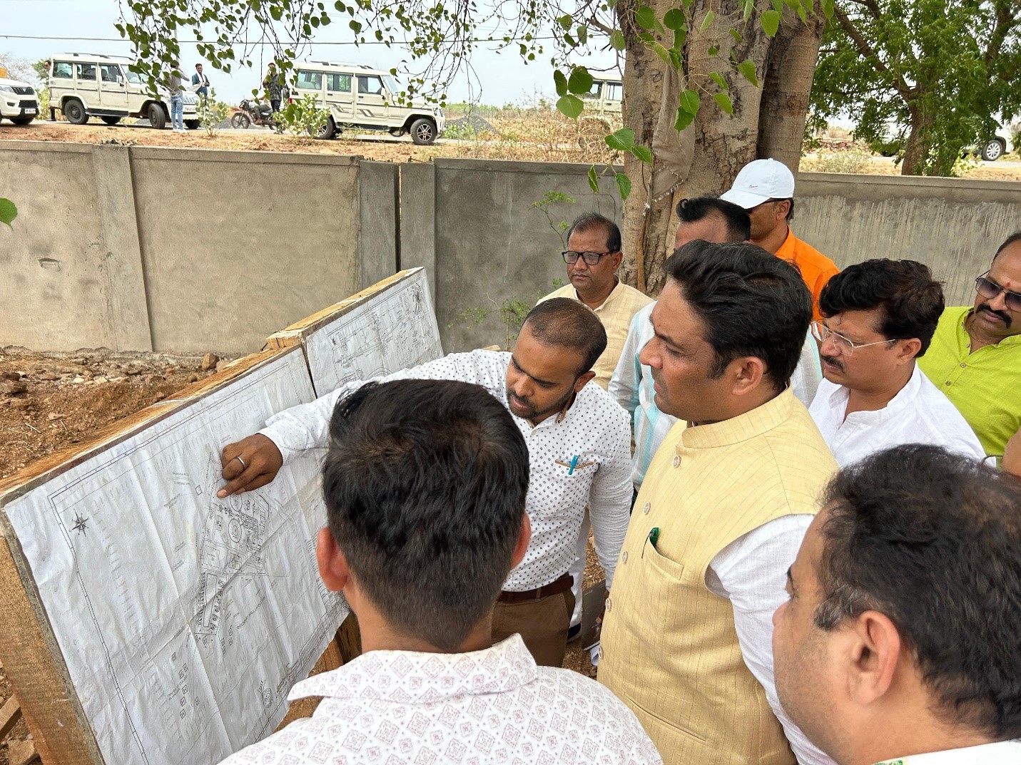 MP took stock of Sitanagar Dam, Bebas Sunar-2 Group Water Supply Scheme