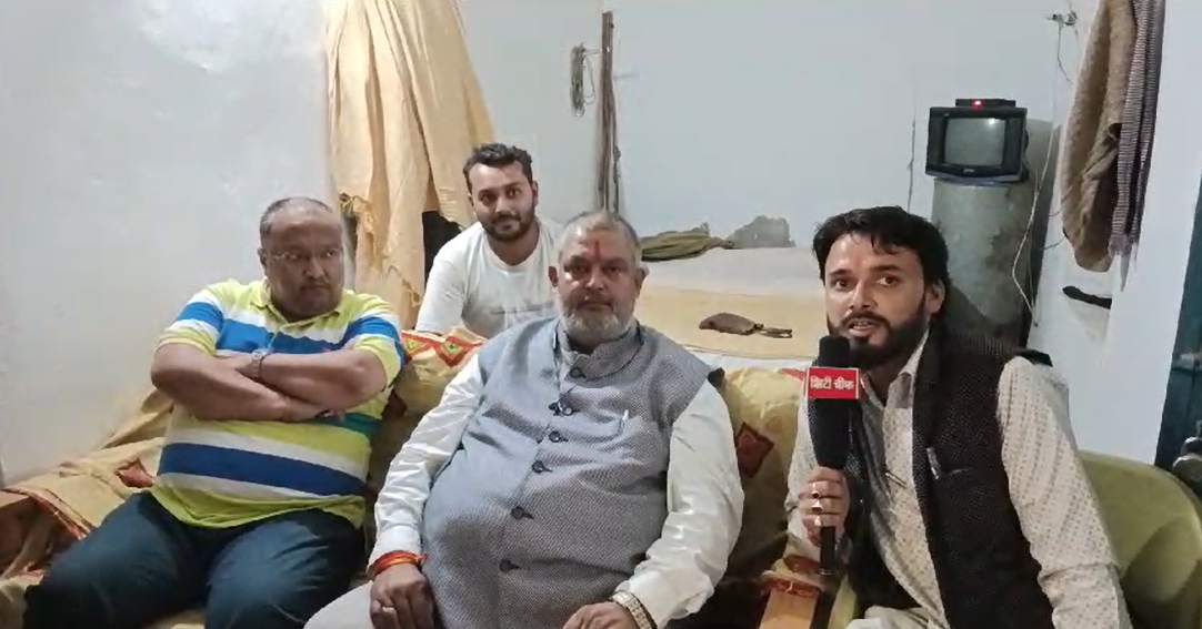 रीवा सिरमौर विधानसभा के VJP उम्मीदवार मनोज सिंह बघेल कर रहे तराई क्षेत्र में सघन जनसंपर्क