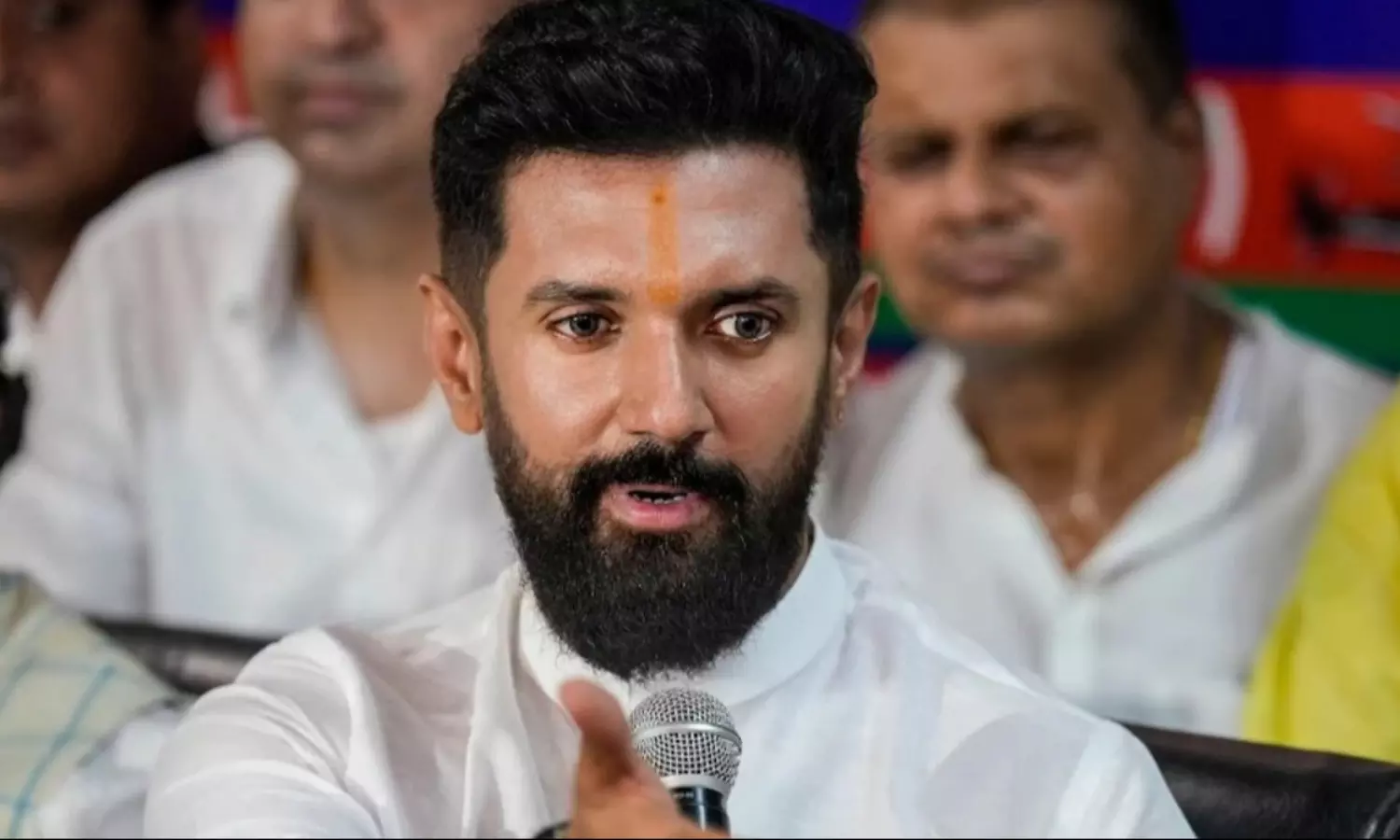 जंग के मैदान में रूसी सैनिकों की ढाल बन रहे बिहार के जूते