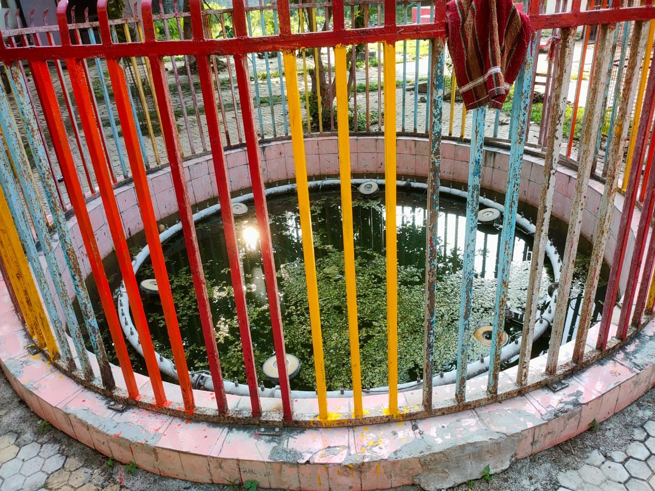 कोल्हामाई मंदिर का फुहारा 2 माह से बंद