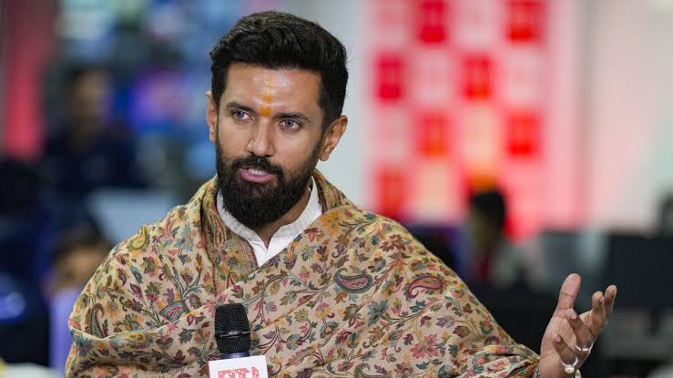 सिविल कोर्ट के कर्मी गोल्डेन पासवान की हत्या पर भड़के चिराग