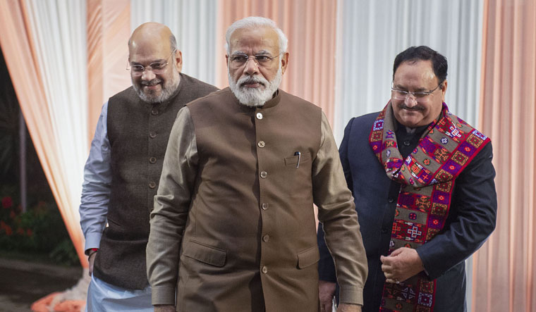 PM मोदी वाराणसी से लड़ेंगे चुनाव, नई दिल्ली से बांसुरी स्वराज