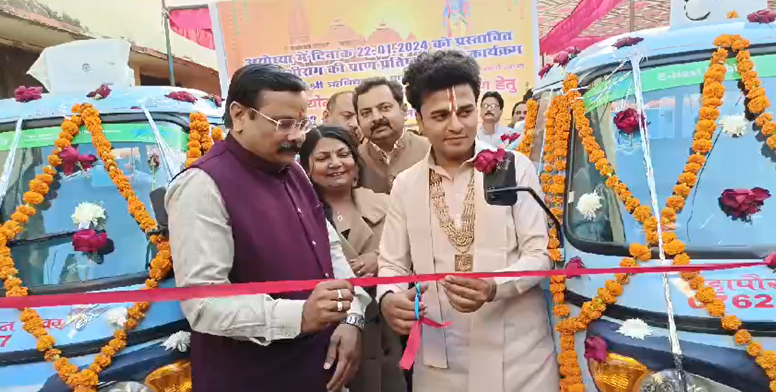 कटनी नगर निगम ने शुरू किया विसर्जन पूजा सामग्री एकत्रीकरण वाहन