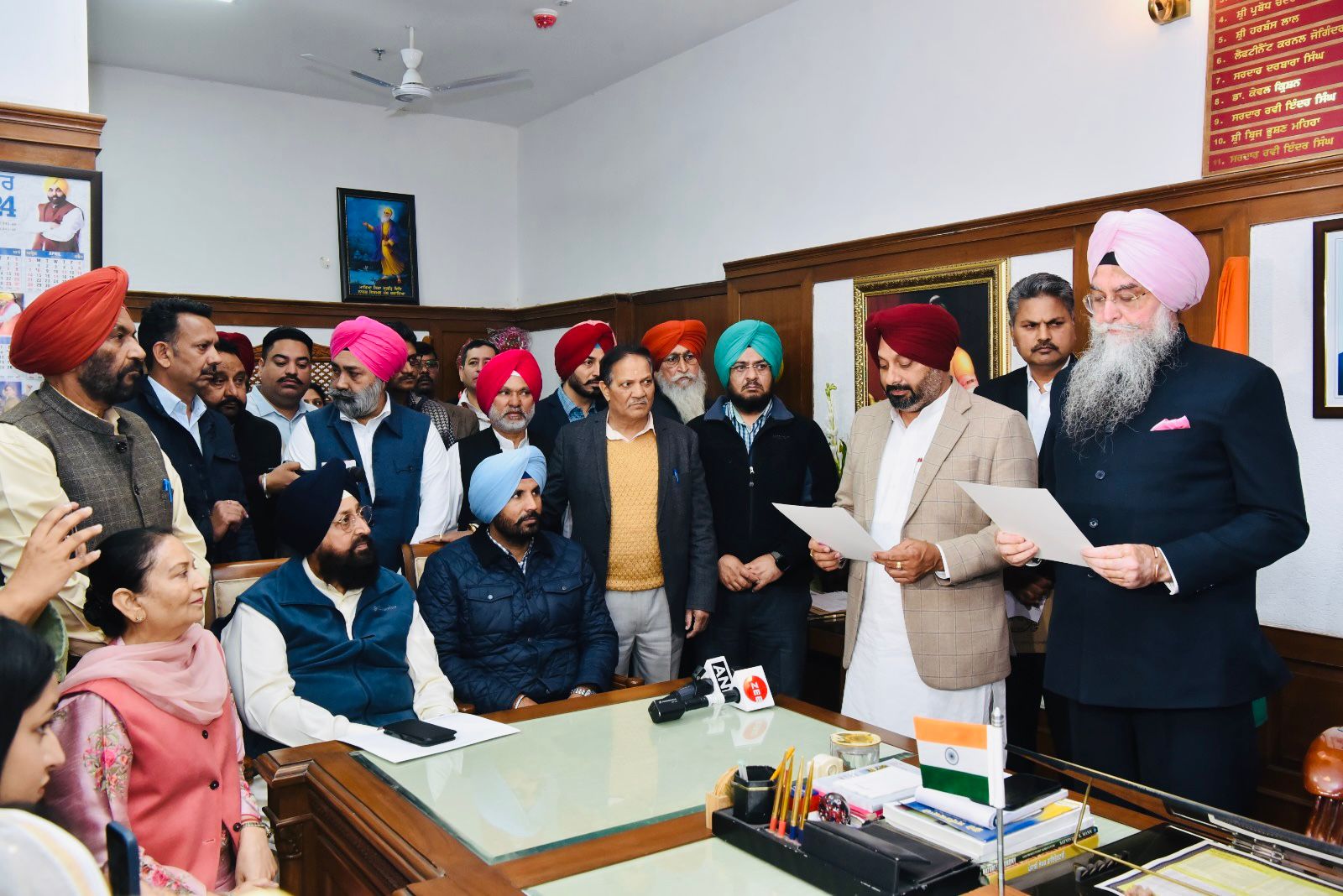 स्पीकर संधवां ने कुलदीप सिंह काला ढिल्लों को विधायक के रूप में शपथ दिलाई