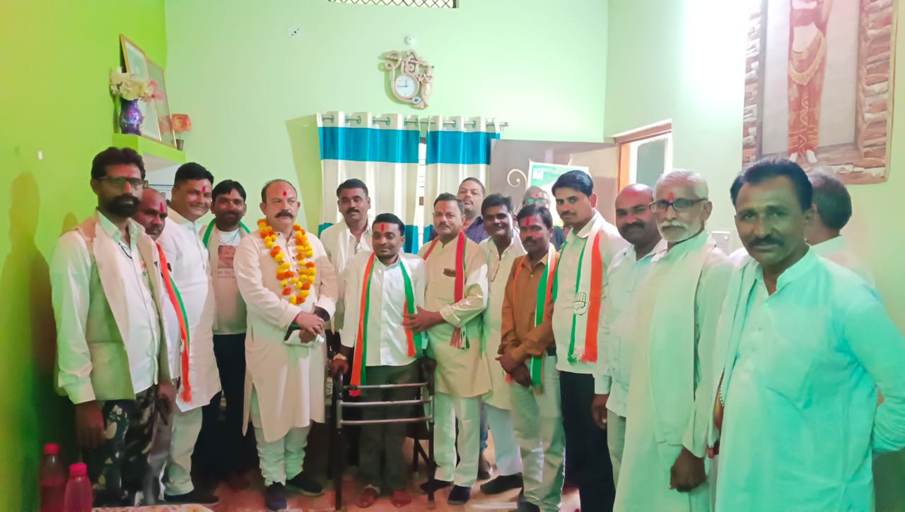 छत्तरपुर के खजुराहो में गोविन्द कुशवाहा ने थामा कांग्रेस का दामन