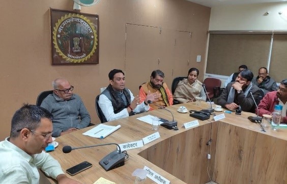 एक भारत, श्रेष्ठ भारत, अखंड भारत की हम जो कल्पना करते हैं, उस लक्ष्य को लेकर 2047 तक का विजन डॉक्यूमेंट तैयार हुआ