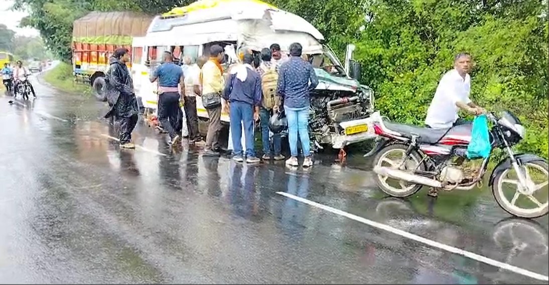 कटनी में भीषण सड़क हादसा