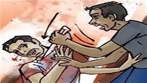 छात्र पर दो बाइक सवार पांच नकाबपोश युवकों ने किया चाकू से हमला