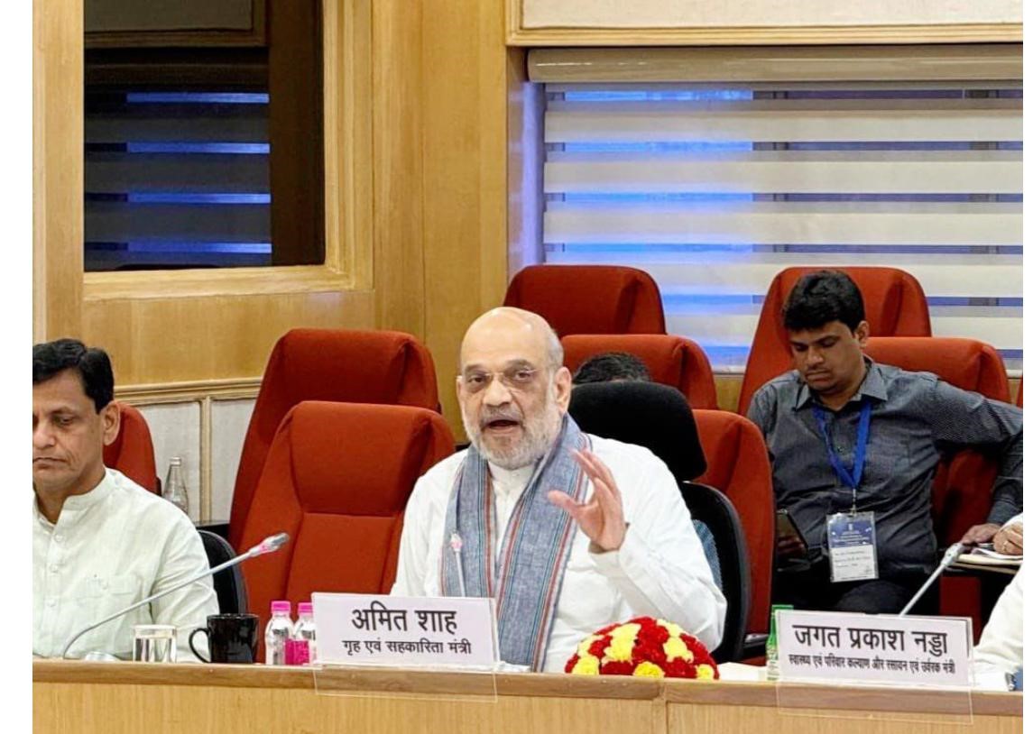 नई दिल्ली में हुई नक्सलवाद के खिलाफ चल रहे अभियानों पर अहम बैठक 